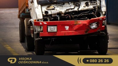 Kaj storiti po nesreči s tovornjakom?