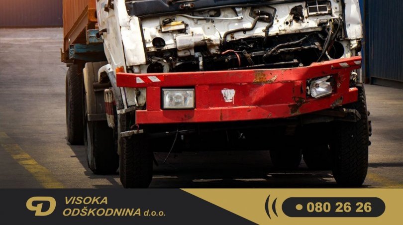 Kaj storiti po nesreči s tovornjakom?