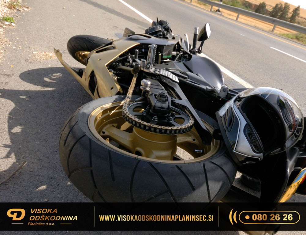 AO-plus odškodnina - motorno vozilo